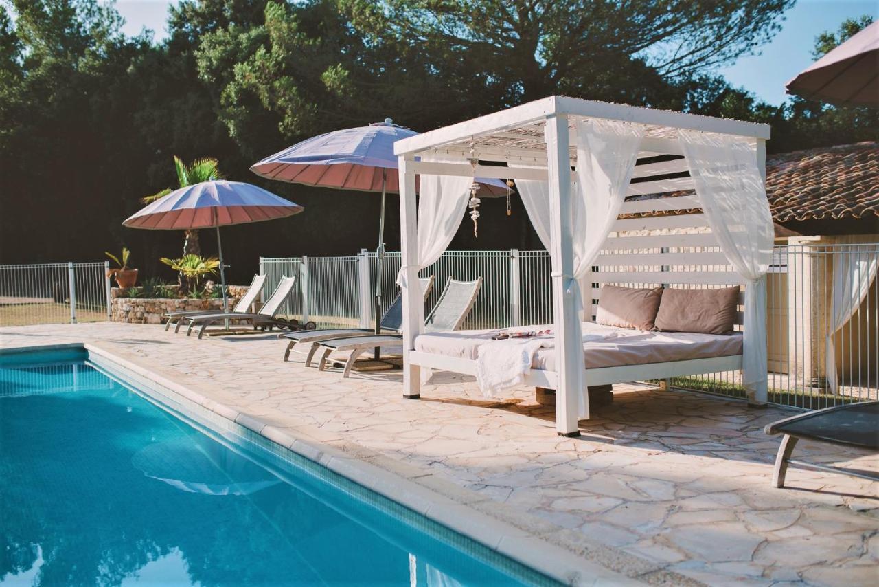 Mas De Rey Uzes Villa Arpaillargues-et-Aureillac Exterior foto